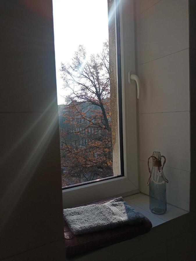 Kawalerka W Centrum Kalisza Exterior foto