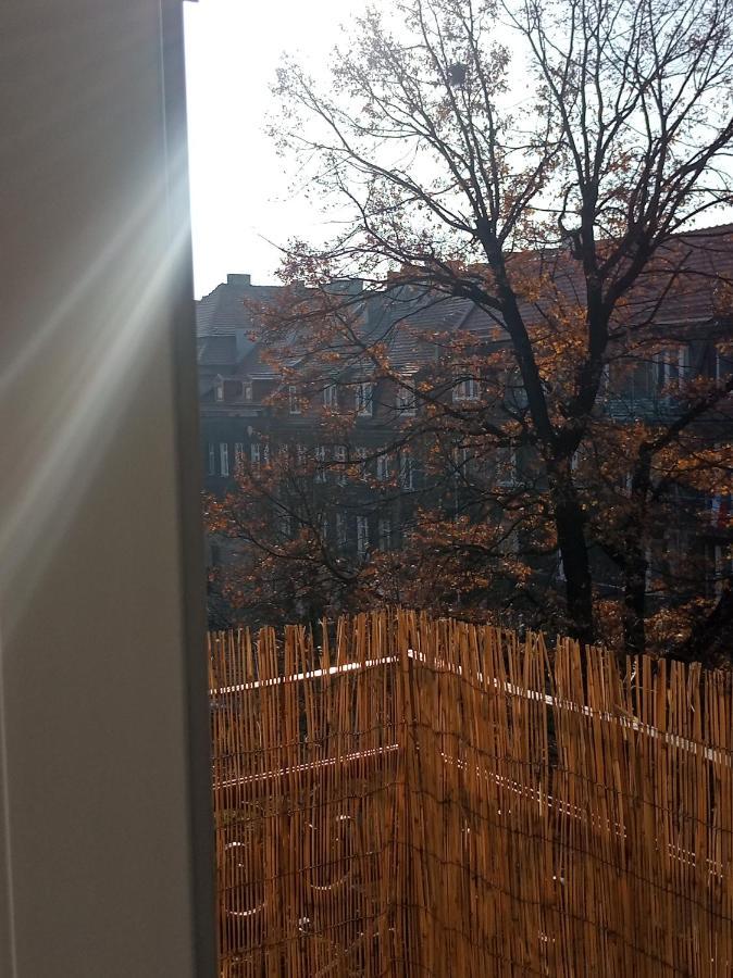 Kawalerka W Centrum Kalisza Exterior foto